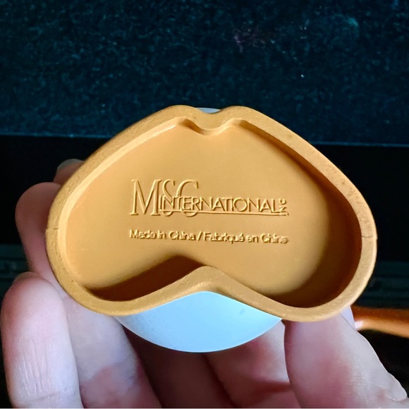 Breakfast egg cup with spoon cute silly goose style - Picture 5 of 5